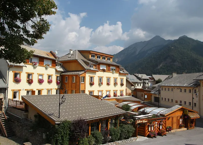Logis Hôtel Les Autanes&Spa